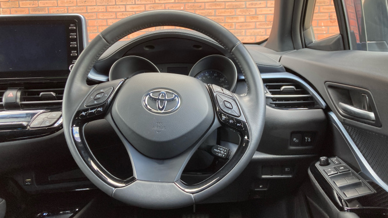 Toyota C-HR 1.8 Hybrid Design 5dr CVT Hybrid Hatchback